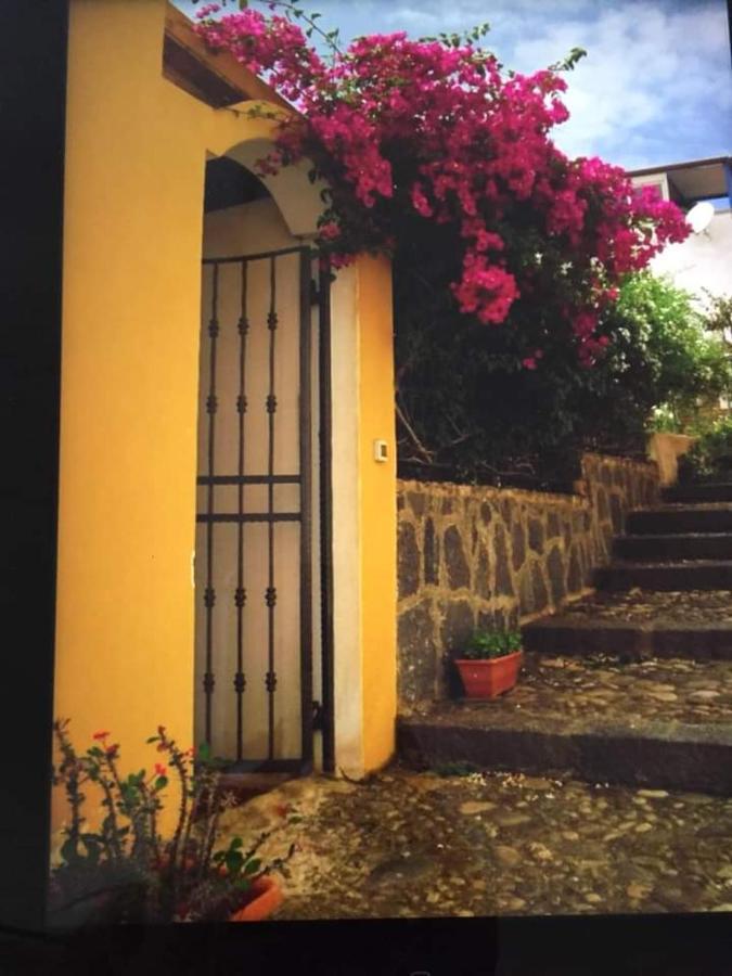 Casa Tufo Villa Isola di Ustica Bagian luar foto